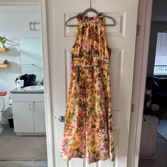 Karen Millen Dresses & Skirts - Karen Millen Yellow Floral Dress